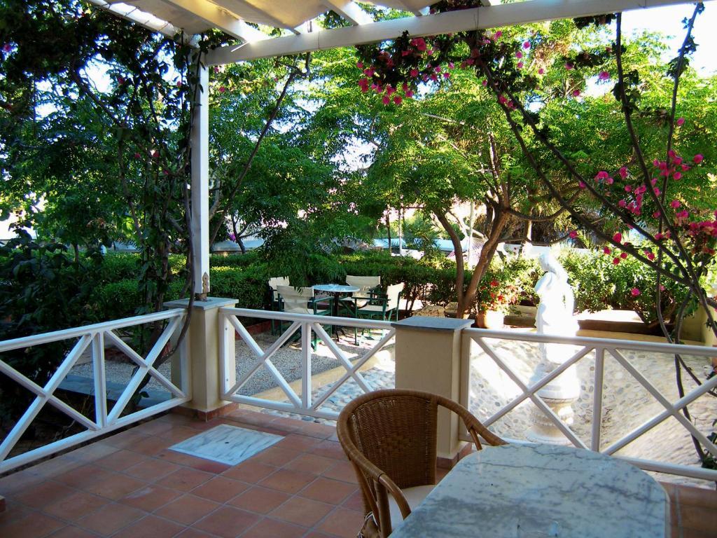 Emilia Luxury Apartments Mégas Yialós-Nítes Zimmer foto